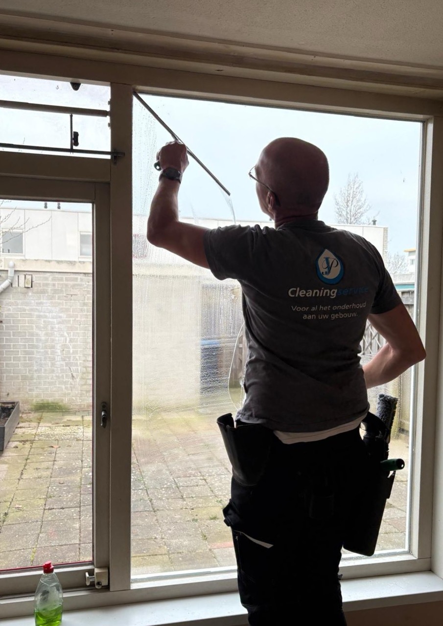 JP Cleaning | Ramen reinigen Glazenwasser omgeving Arnhem